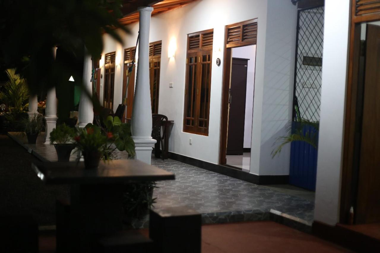 Bakery Family Guest House Mirissa Dış mekan fotoğraf